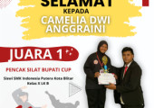 Siswi SMK Indonesia Putera Kota Blitar Raih Juara 1 Pencak Silat Bupati Cup 2025